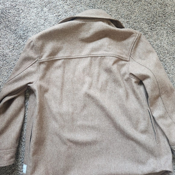 Women's Tan Shirt Jacket - Picture 5 of 5